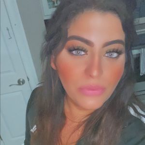 Meet your Posher, Neven